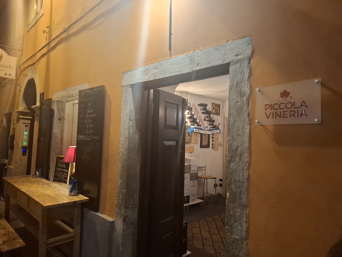 La piccola vineria — foto 3